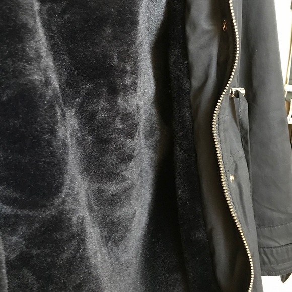 Black Parka With Faux Fur Lining (size Small) - Picture 3 of 3